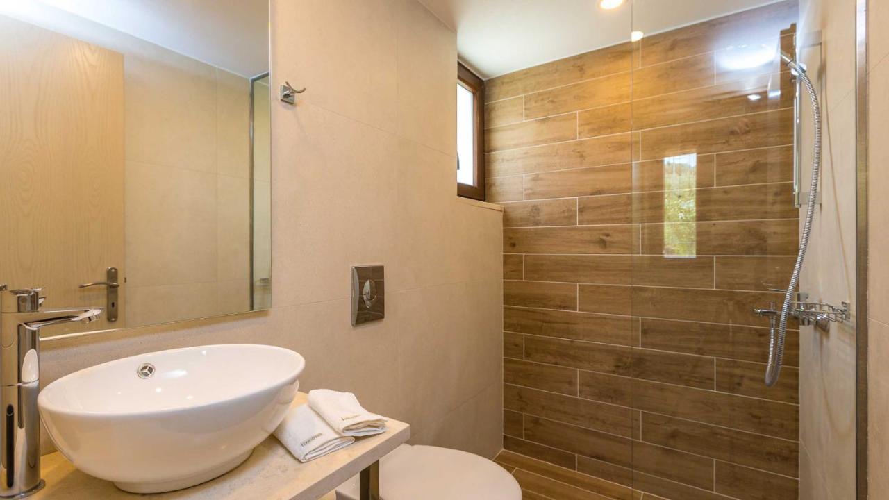 Villa Emilia I Luxury, Amazing Seaview, Next To The Town 키사모스 외부 사진